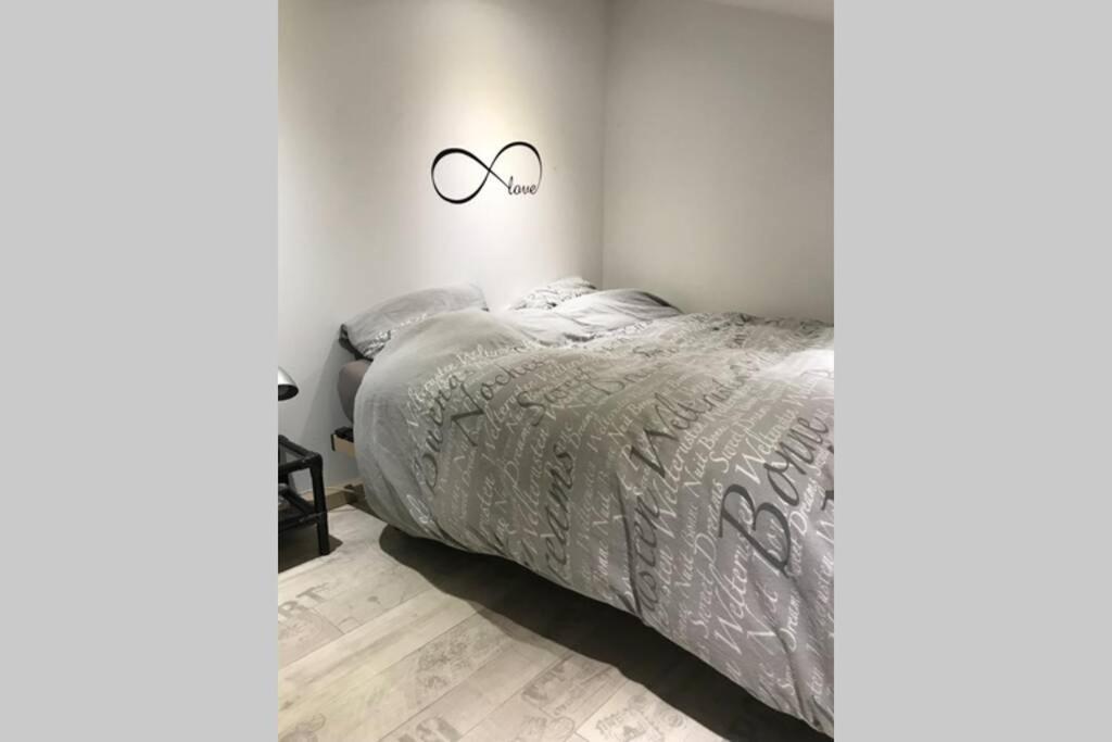 Loft Exceptionnel A Wepion Avec Jacuzzi Exterieur L Ete Et Cabine Infrarouge Zewnętrze zdjęcie